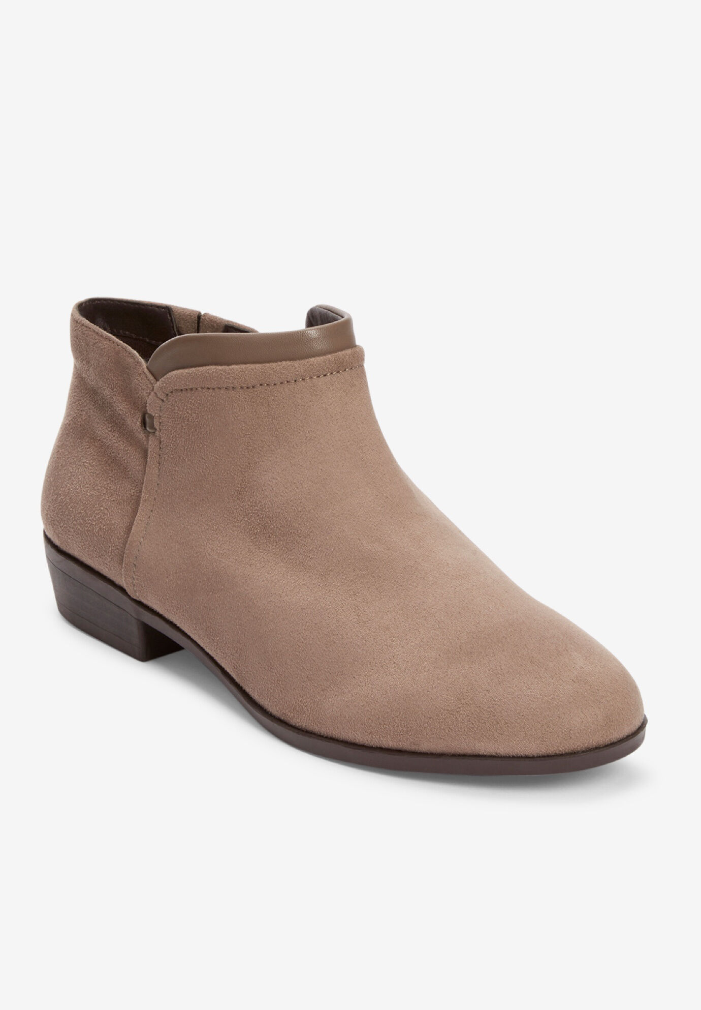 wide ankle boots flat heel