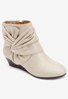 Wide Width Ankle Boots & Booties for Women