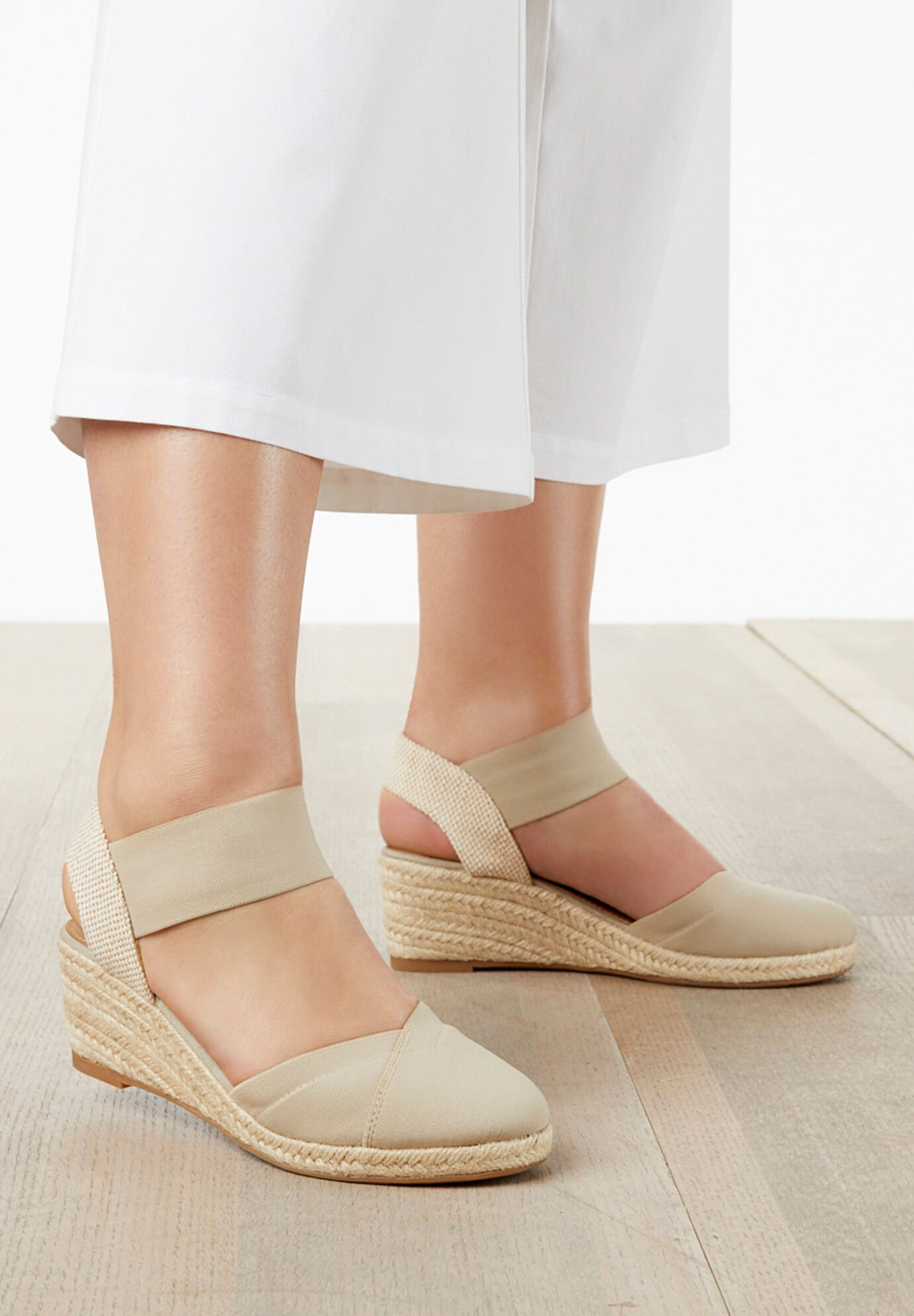 Comfortview abra sale espadrille