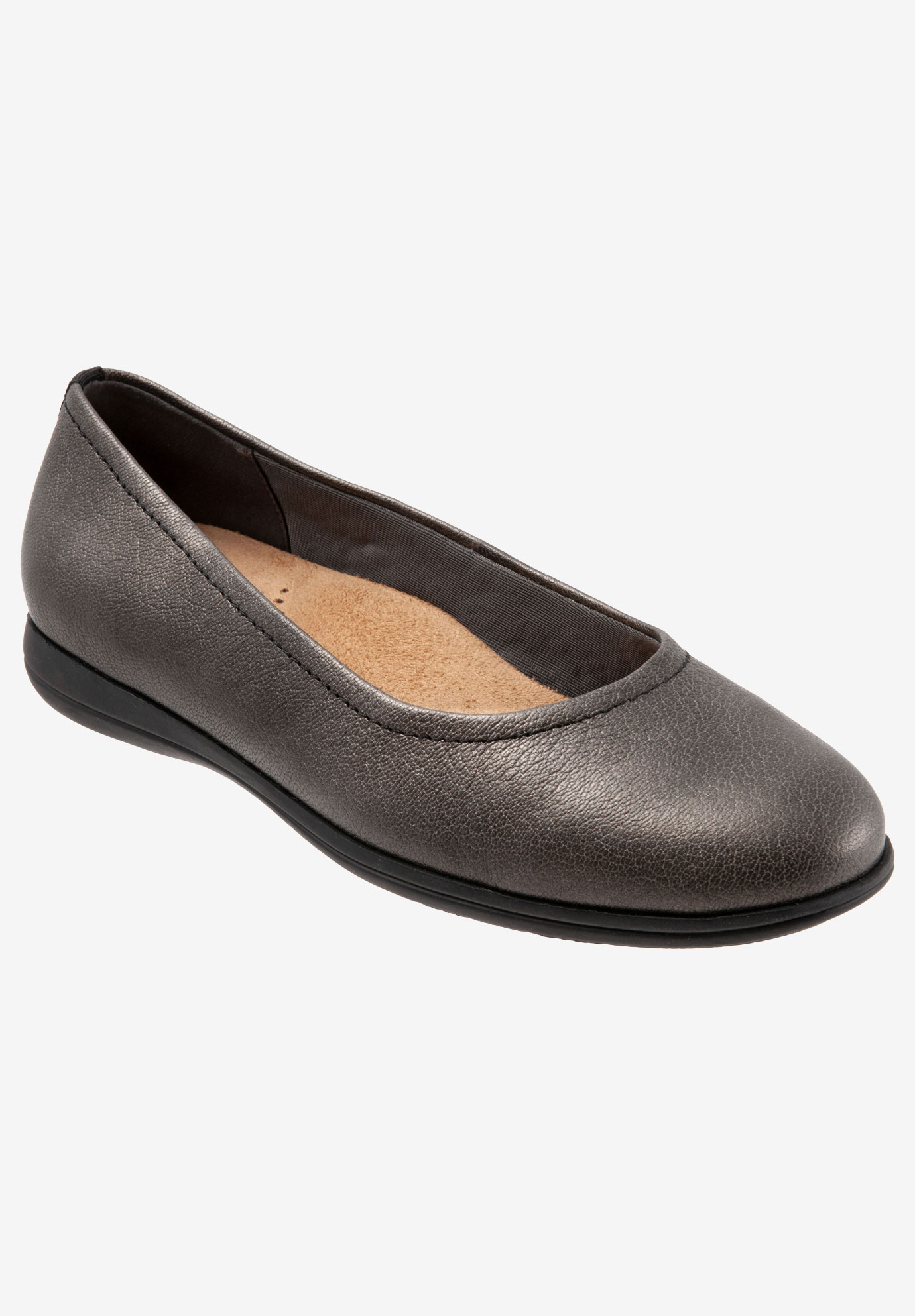 Darcey Flat by Trotters®| Plus Size Flats | Woman Within