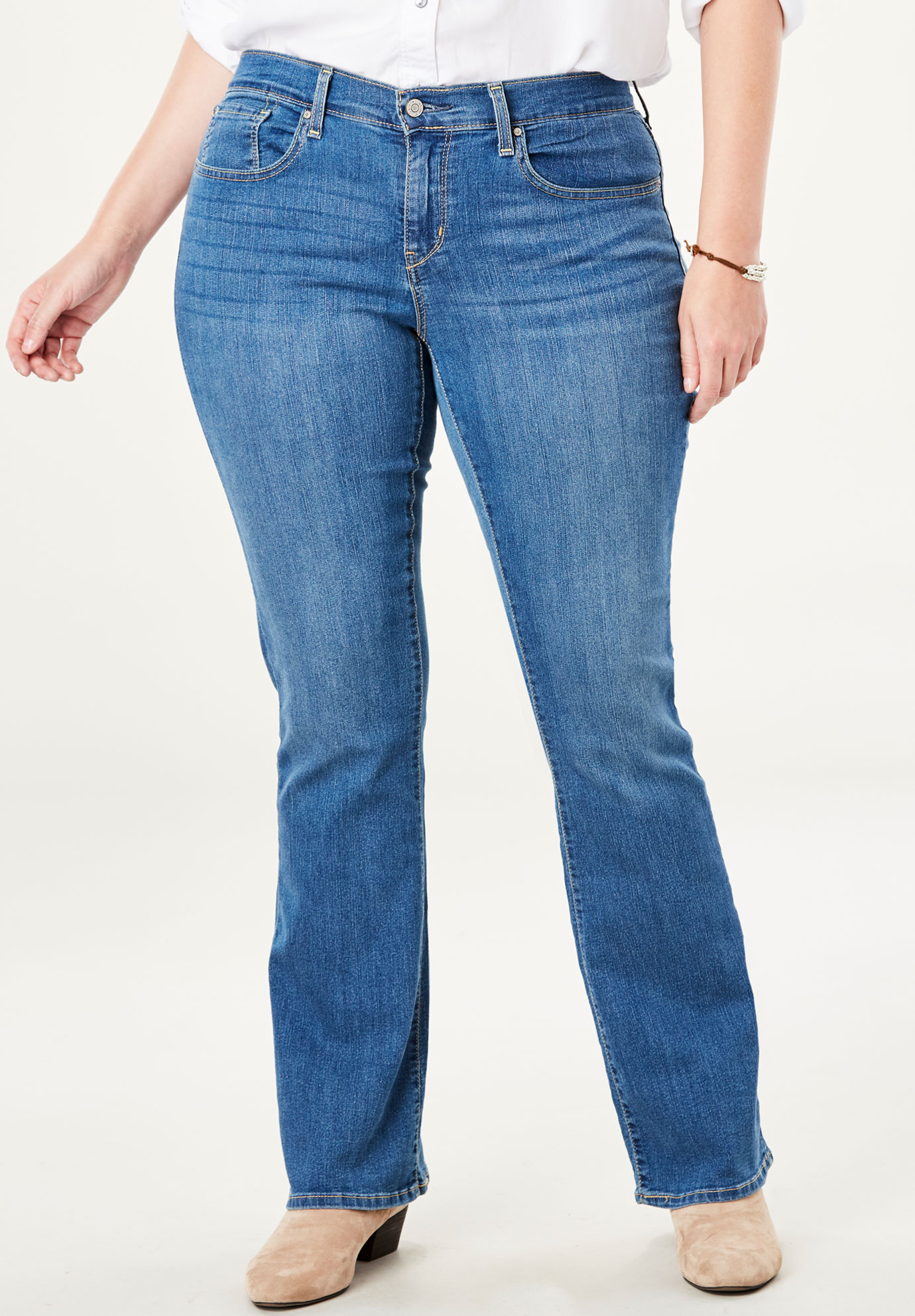 Signature By Levi Strauss And Co™ Gold Label Womens Plus Curvy Boot Cut Jeans Plus Size Bottoms 7693